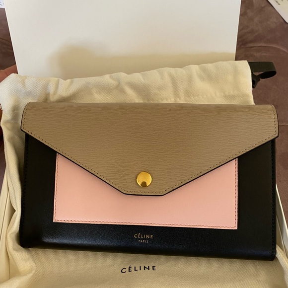 ‼️SOLD‼️Cèline wallet on chain - Picture 2 of 12